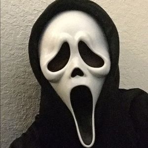 Meet your Posher, Nerissa